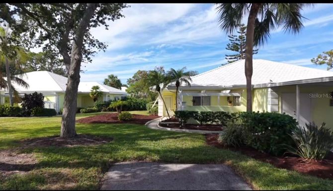 310 WEXFORD TERRACE UNIT 164