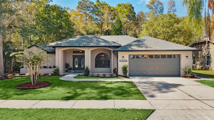 4853 CRESTKNOLL LANE