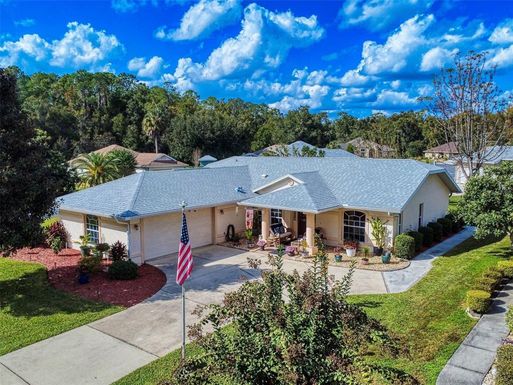 2533 E CHIVALRY COURT