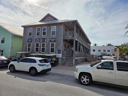 333 PARK AVENUE UNIT 2A