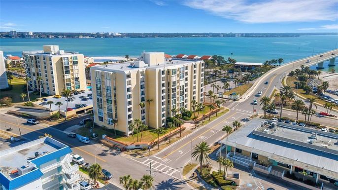800 S GULFVIEW BOULEVARD UNIT 607