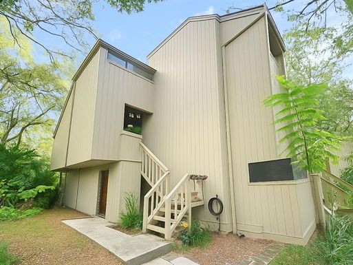 116 CROWN OAKS WAY UNIT 116