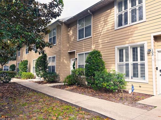 3521 SW 30TH WAY UNIT 105