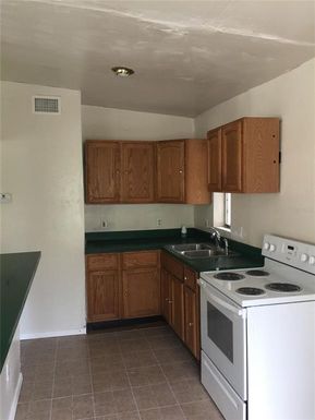 6128 STRAWFLOWER PLACE