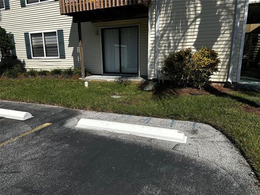 124 LOBLOLLY COURT UNIT F