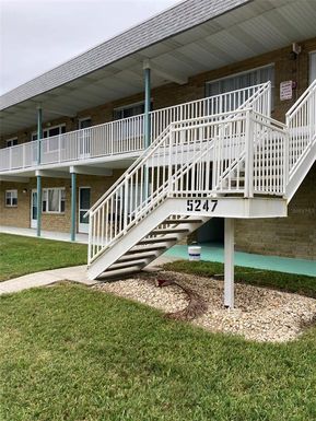 5247 81ST STREET N UNIT 18