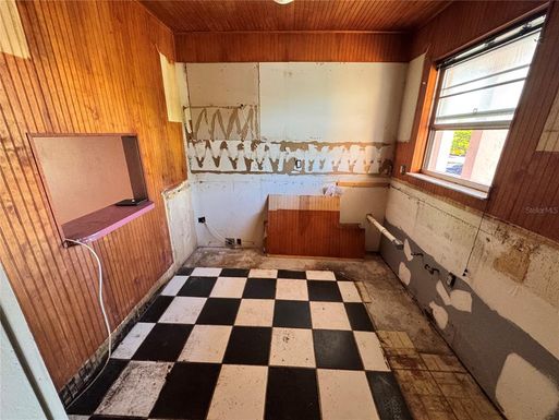 200 TURTLE LAKE CT UNIT 205