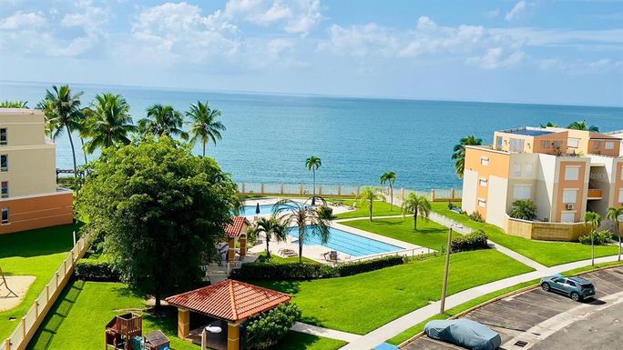 3 CARR 115 PLAYA ALMIRANTE UNIT PH 605B