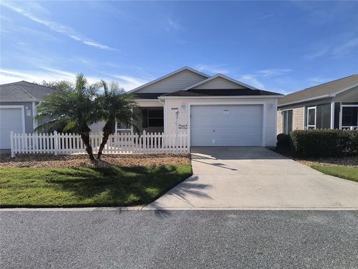 2550 CARRINGTON COURT