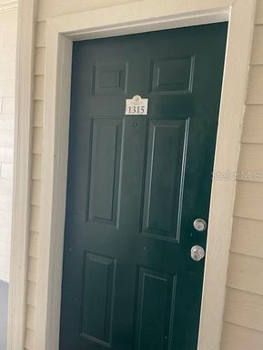 1315 BAY CLUB CIRCLE UNIT 1315