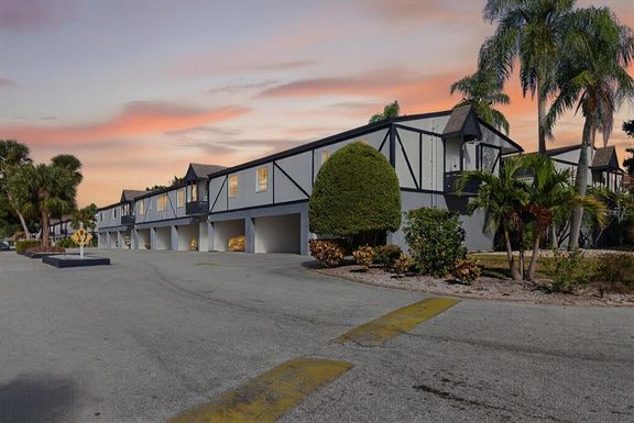 1146 KING ARTHUR COURT UNIT 110