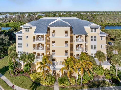 10501 AMBERJACK WAY UNIT 201