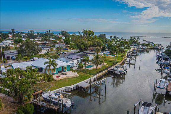 510 LEWIS BOULEVARD SE