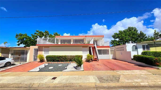 CALLE RENO URB. VISTA BELLA UNIT H28