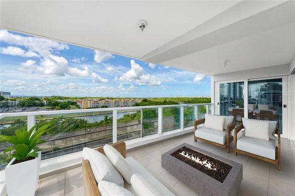 48 MUNOZ RIVERA AVENUE UNIT 807