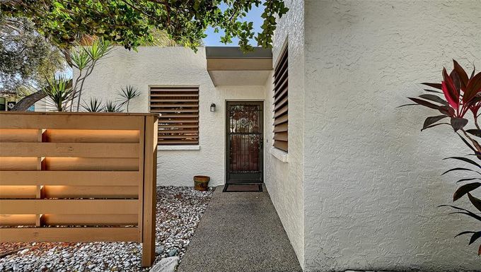 101 TIDEWATER DRIVE UNIT 101