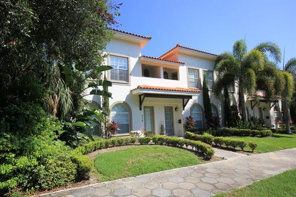 616 2ND STREET N UNIT 5