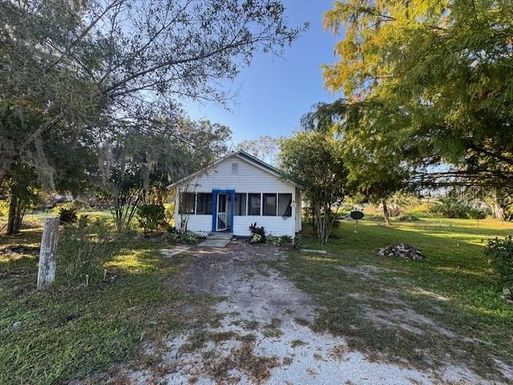 4415 & 4413 SW WELLES AVENUE