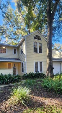 413 NW 48TH BOULEVARD