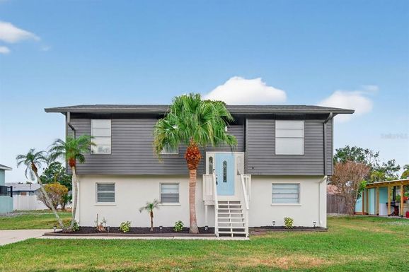 407 51ST STREET COURT W