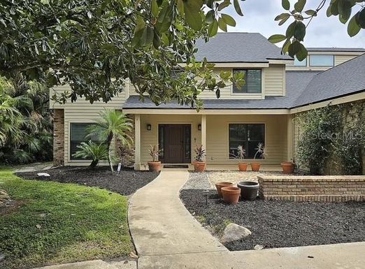 415 WOODSTEAD CIRCLE