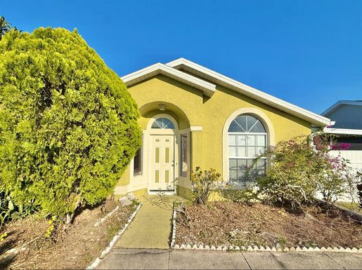 2359 HARBOR TOWN DRIVE