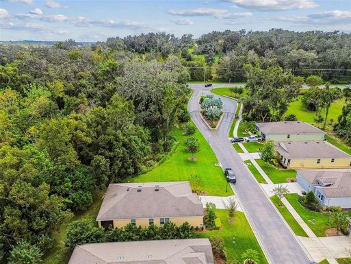 12322 EASTPOINTE DRIVE