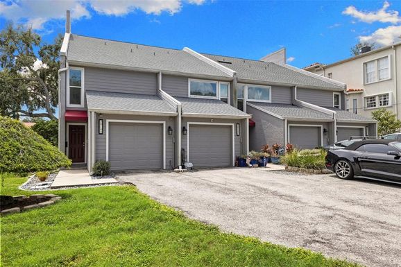 3010 W GROVEWOOD COURT UNIT D