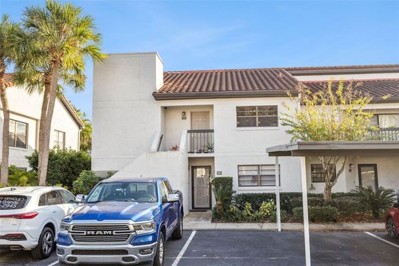 520 KILLARNEY BAY COURT UNIT 2