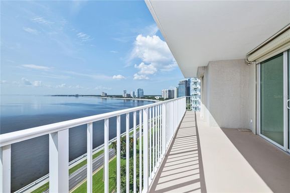 2611 BAYSHORE BOULEVARD UNIT 1201