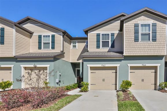 9162 HILLCROFT DRIVE