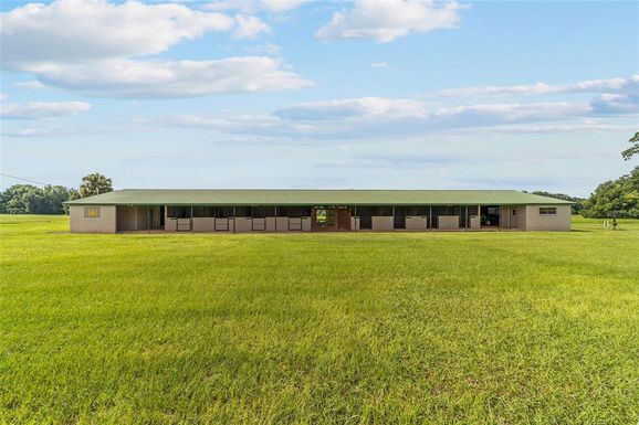 17176 N US HIGHWAY 441