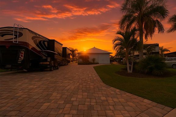 8234 SW SAND CRANE CIRCLE