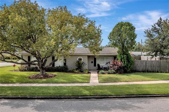 2862 KINGS DEER ROAD