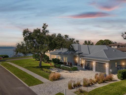 7927 LONGBAY BOULEVARD