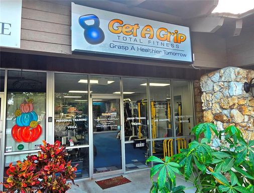 3940 LAKE PADGETT DRIVE