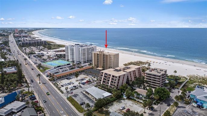 5000 GULF BOULEVARD UNIT 304