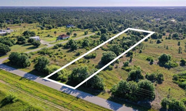 6370 EVERGLADES BOULEVARD N