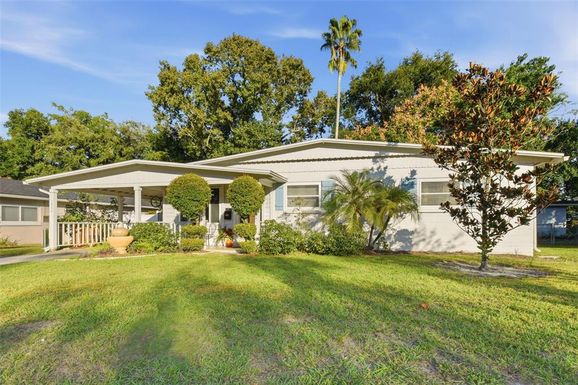 1030 N LAKEMONT AVE.