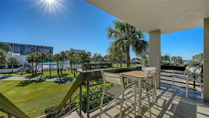 1125 GULF OF MEXICO DRIVE UNIT 101