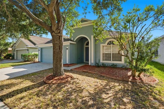10209 TAPESTRY KEY COURT