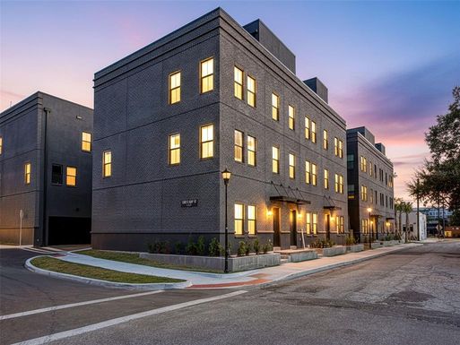 1302 E KAY STREET UNIT 1