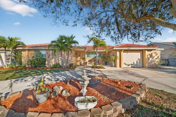 5008 FORECASTLE DRIVE