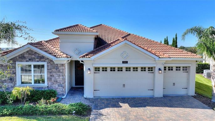 1142 TRAPPERS TRAIL LOOP