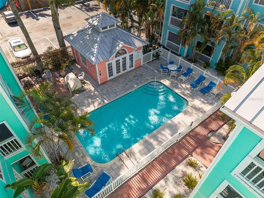 3002 W CLEVELAND STREET UNIT B12