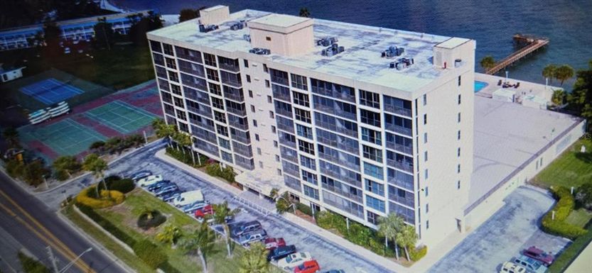 7100 SUNSHINE SKYWAY LANE S UNIT 302