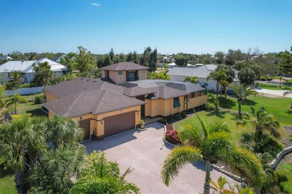 90 GREEN DOLPHIN DRIVE N