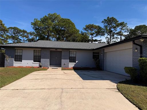 1617 GREEN MEADOW LANE