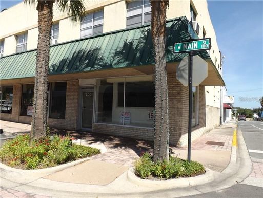 206 W MAIN APT 203 STREET