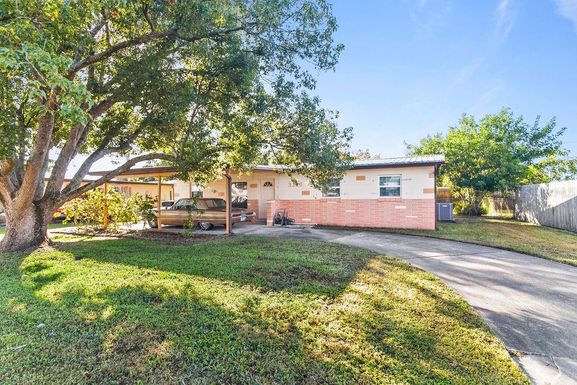 3325 MARSHALL STREET